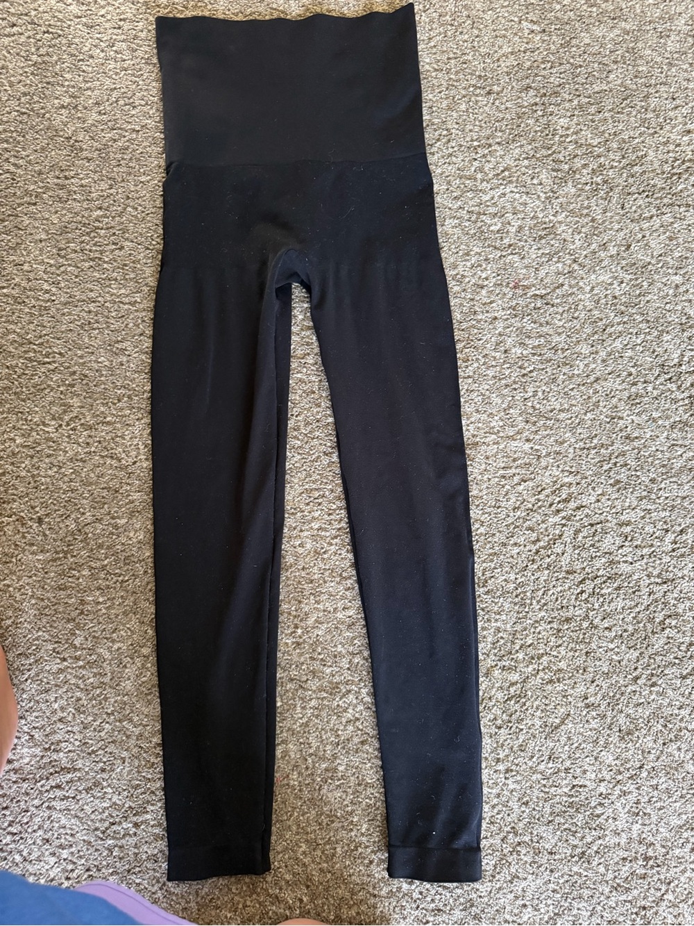 Preggo Snap back High-Waist Black Leggings